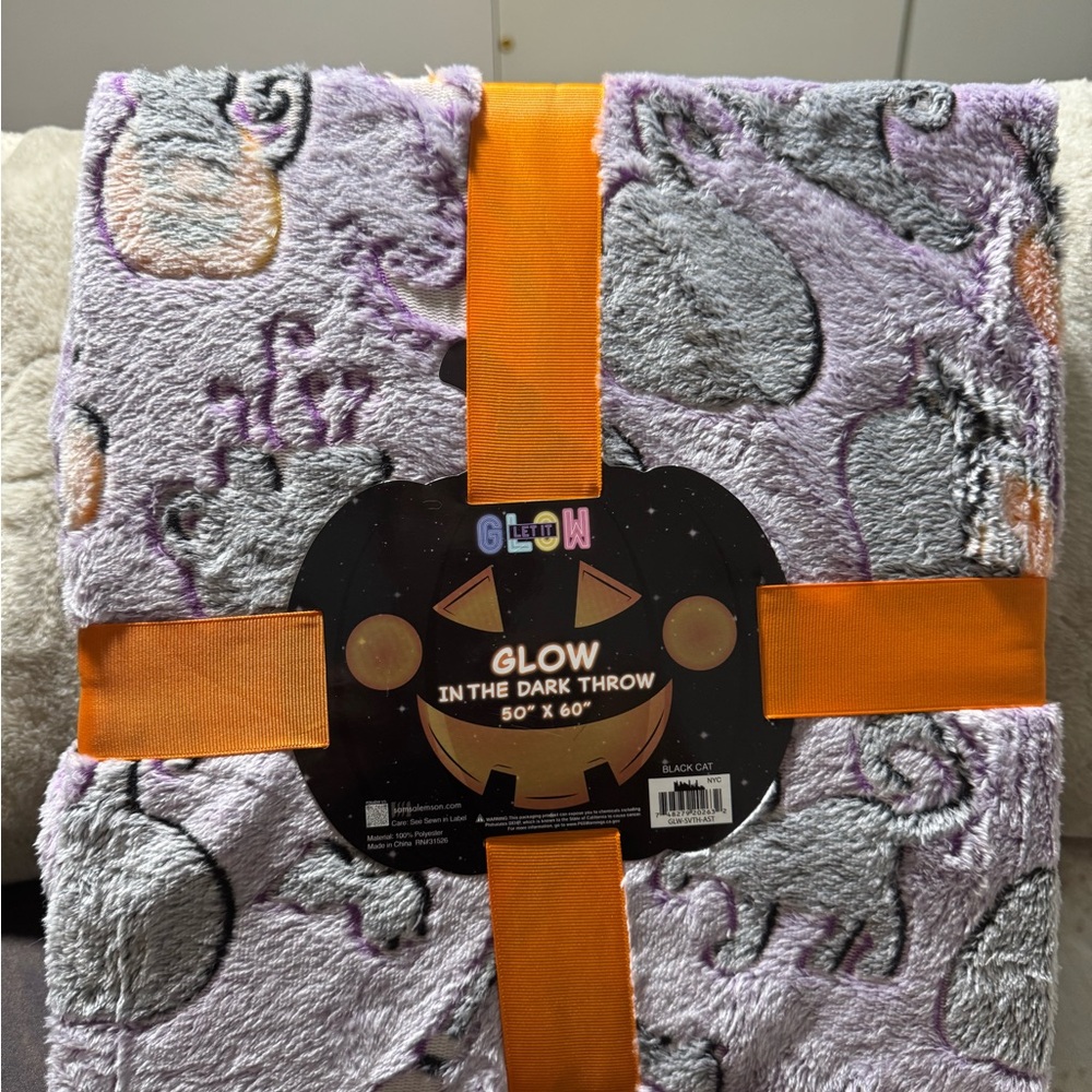GLO Jeans Glow in the Dark Throw Blanket - Lavender and Charcoal